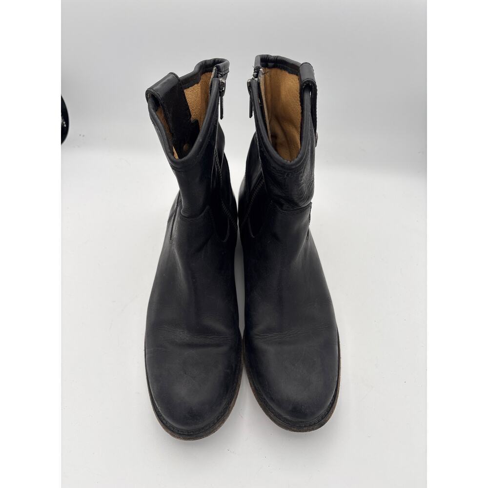 Women’s Frye Size 8 Soft Leather Black Cowboy Style Ankle Boots - Picture 2 of 6